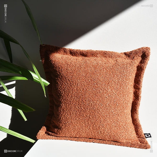 Dekokissen Boucle mit Rand