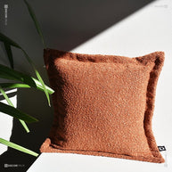 Dekokissen Boucle mit Rand