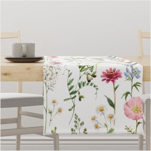 Tischläufer Blumen im Garten
