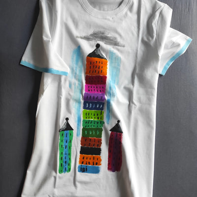 Art T-Shirt handbemalt SKYSCRAPERS