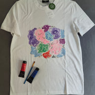 Handbemaltes T-Shirt Sommertraum  in Pastellfarben Größe M gemalt von Monika Ibi in Wien