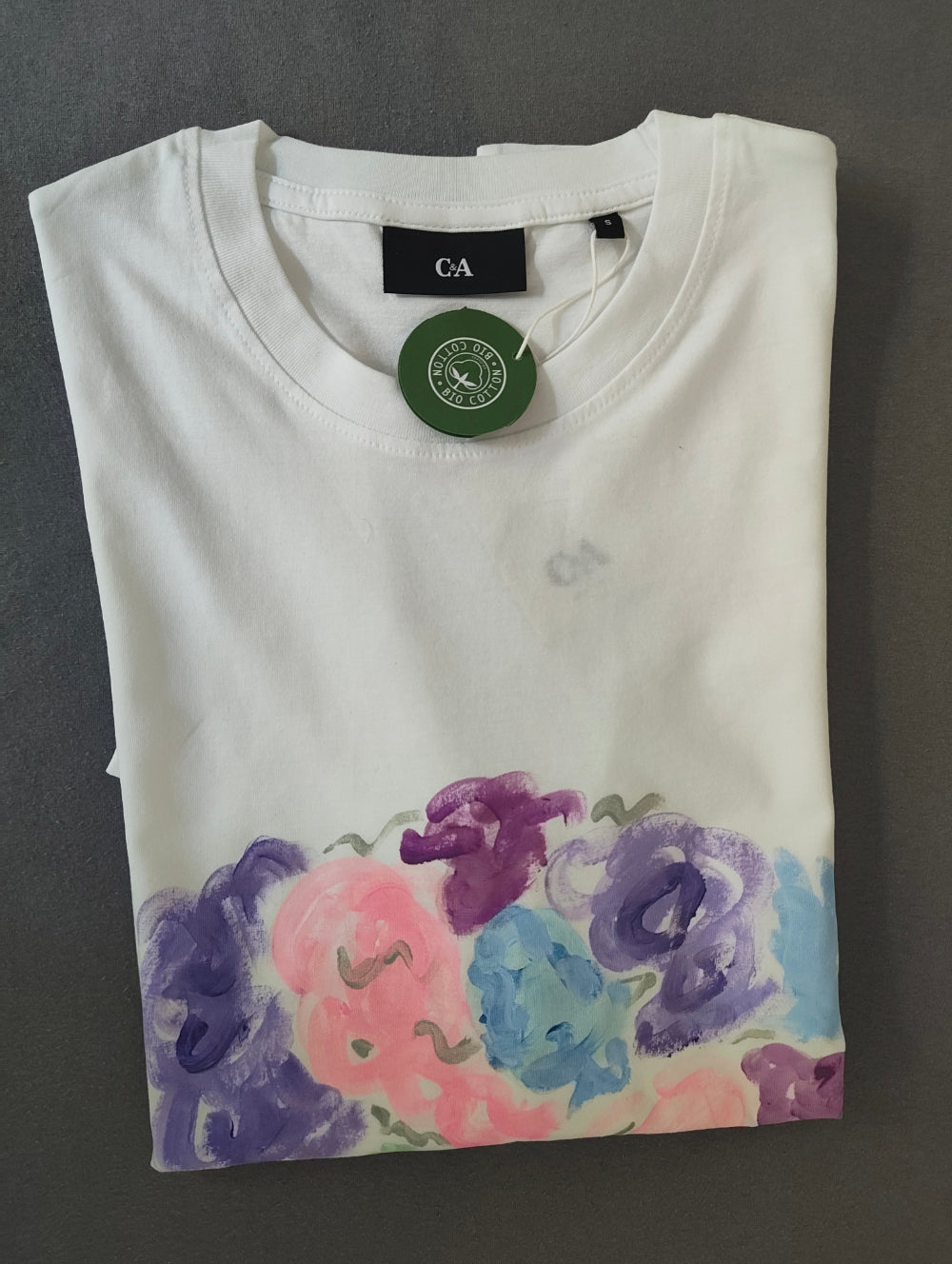 T-Shirt Sommertraum Pastell handbemalt Monika Ibi BELISIMIO Wien
