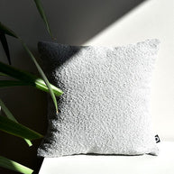 Dekokissen Boucle Hellgrau