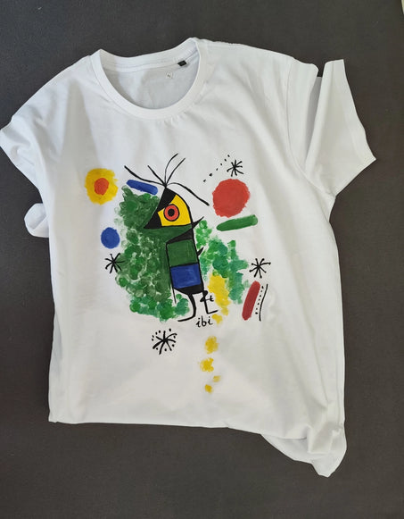 Handbemaltes T-Shirt abstrakter Vogel