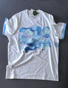 Handbemaltes T-Shirt Bio Baumwolle Größe L lang blauer Himmel