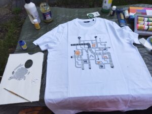 Handbemaltes T-Shirt 2