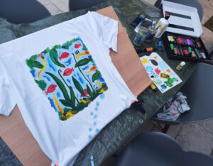Handbemaltes T-Shirt Fische