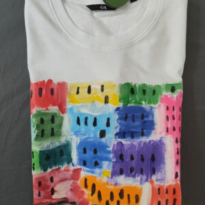 Buntes, handgemaltes T-Shirt-Design Häuser